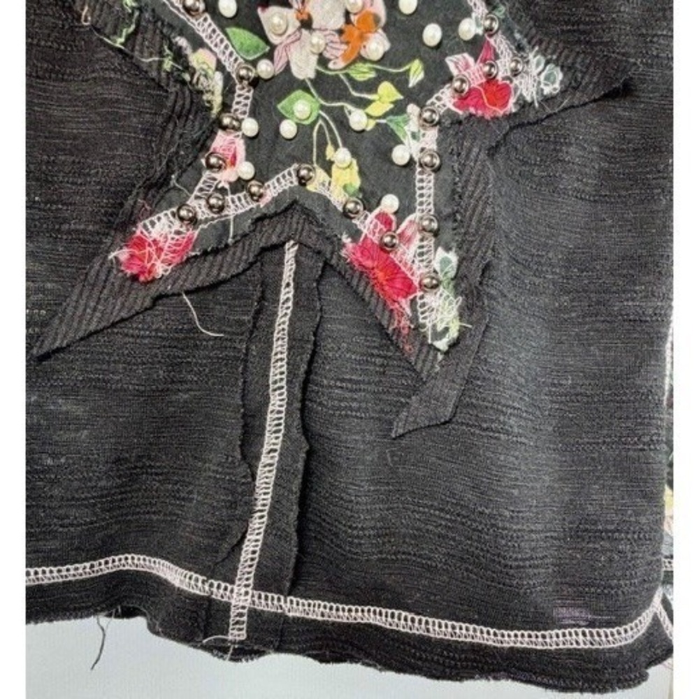 POL Womens Large Black Floral Star Patch Raw Hem Boho‎ Distressed Oversized Top - Picture 12 of 16